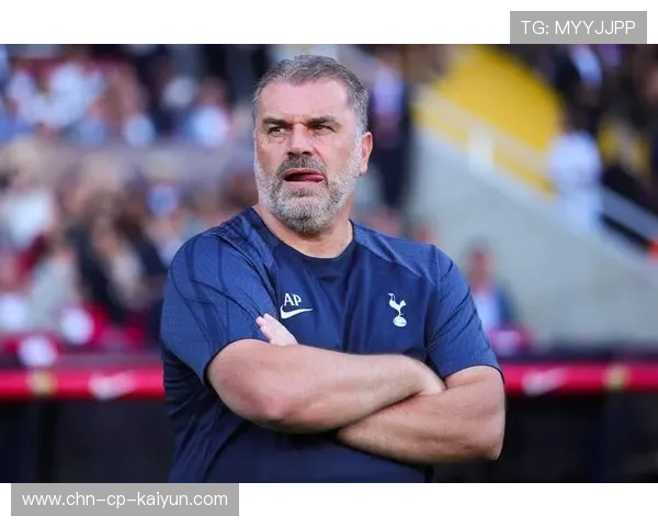 凯恩指挥前场站位后接应再传，热刺组织能力进一步提升